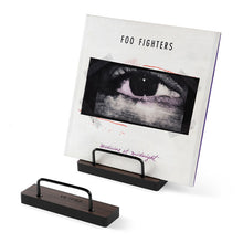 Cargar imagen en el visor de la galería, Soporte Pared para Vinilos.